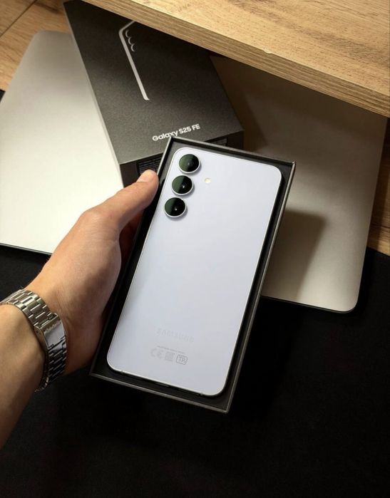 Продам samsung s25 fe новый