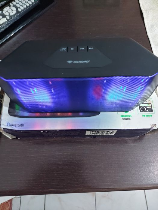 Vind boxe Bluetooth diverse modele