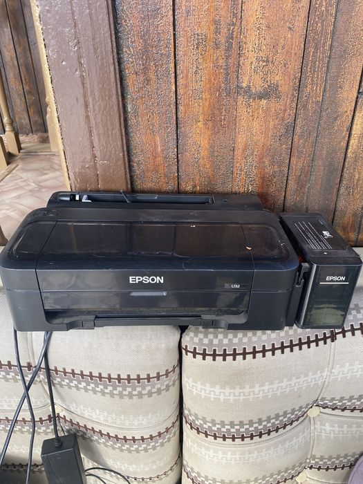Принтер цветной струйный Epson L132