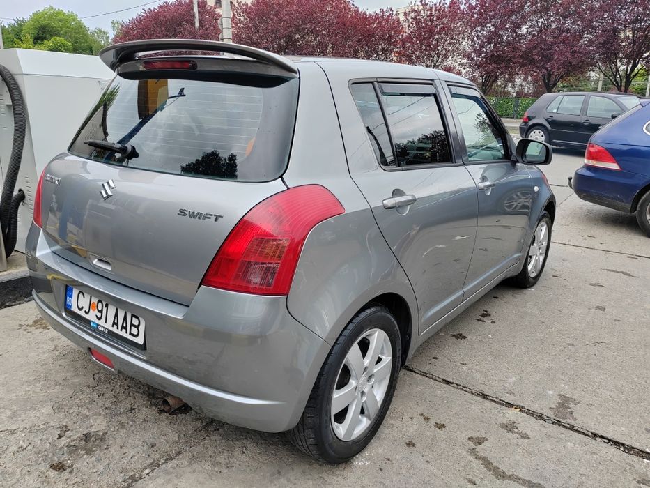 Suzuki swift 2005