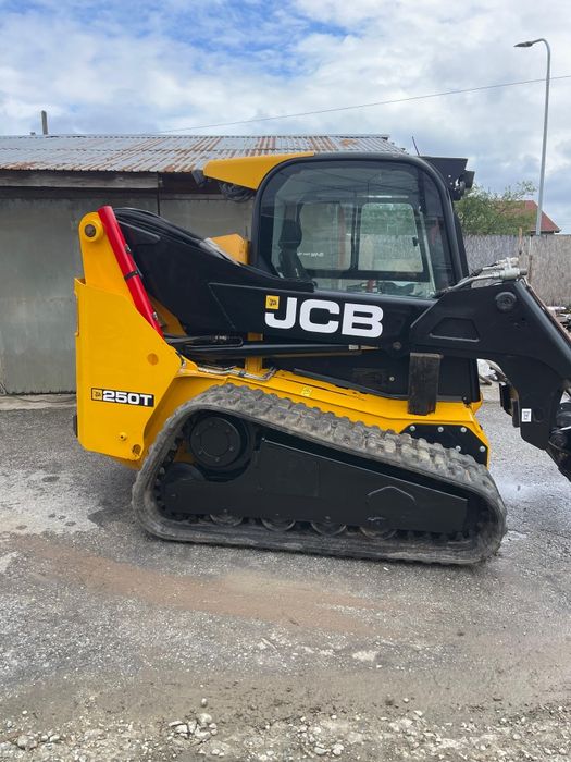 JCB Robot, 250T ,225 T, mini incarcator ( bocat )