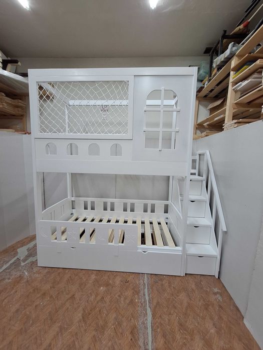 TRANSPORT GRATUIT.Pat tip casuta cu loc suplimentar.Cod 2514