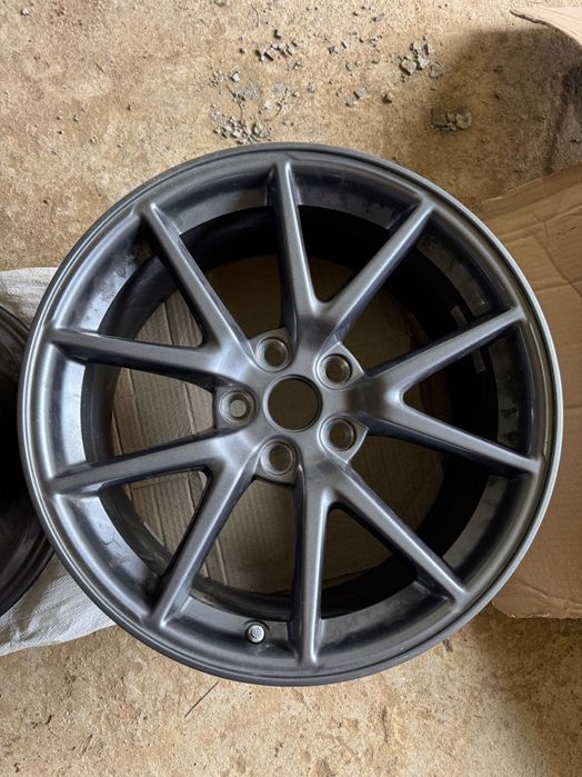 Джанти 5x114,3 18 цола Tesla Model 3