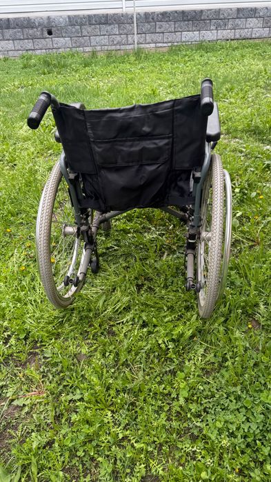Кресло коляска инвалидная