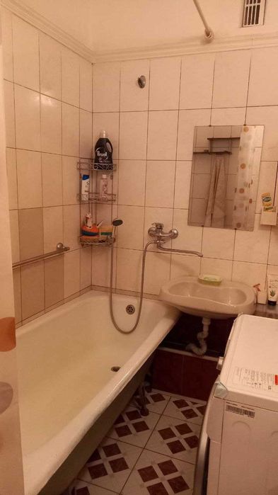 ПРОДАЕТСЯ: Чистая, уютная 3-х комнатная квартира