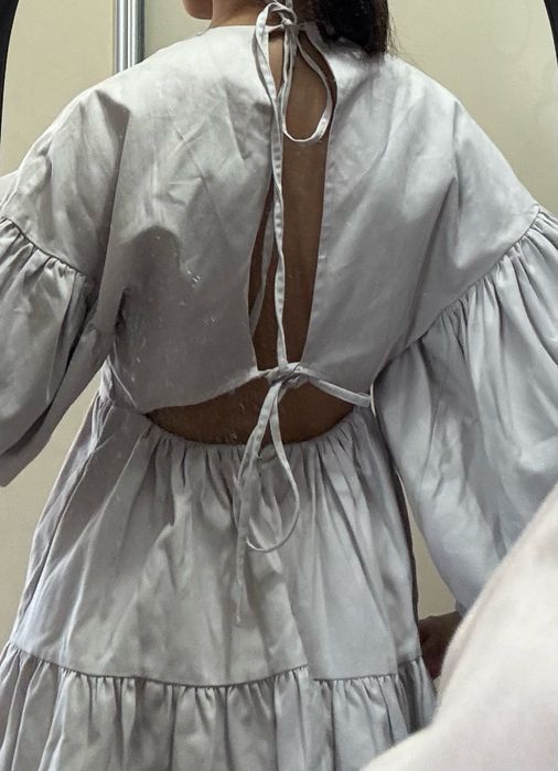 Платье короткое бежевый