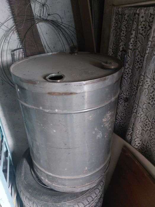 Фляга, бочка, канистры