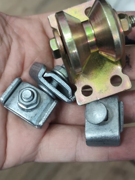 дублирующие педали тормоза