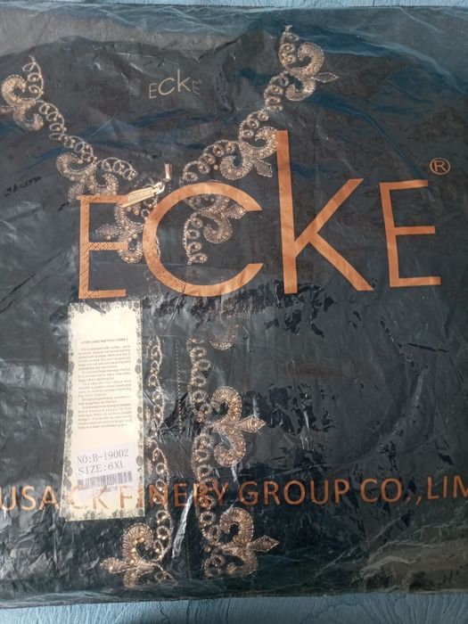 Бархатная куртка в казахском стиле