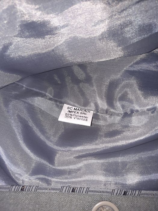 Costum barbatesc kaki deschis  marime 48