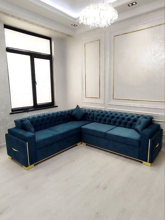 Мебель гостиний  уголок размер 2.70 × 1.60 см