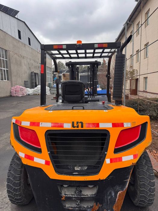 5 tonnali kara sotiladi