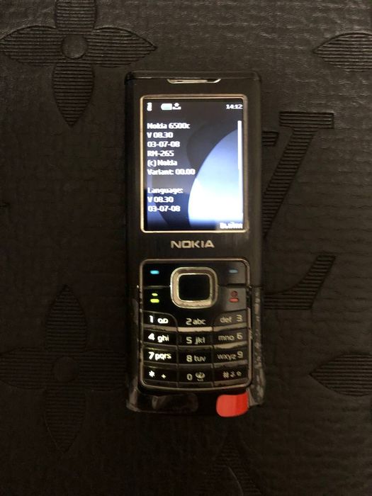 Assalom alekum Telefon Sotiladi Original Nokia 6500 classic 1Gb