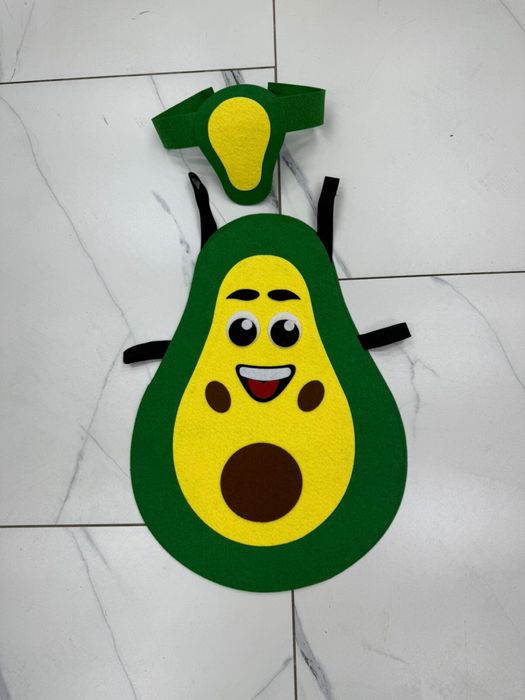 Детские костюмы 2000 тенге