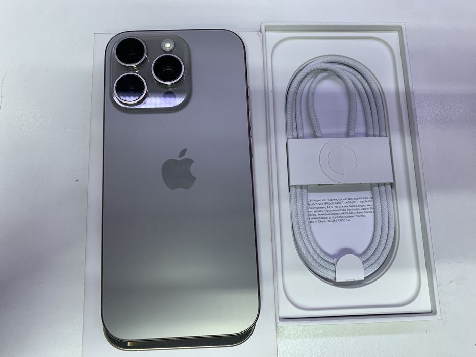 Айфон 16 про в отличном состояний