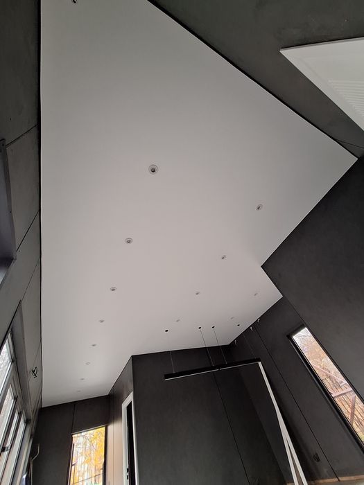 Натяжные потолки