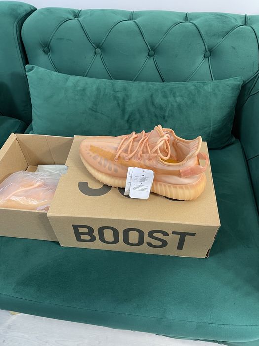 Adidasi Yeezy calitate Premium