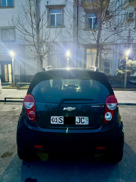 Srochna sotiladi spark 4-pazitsiya evro