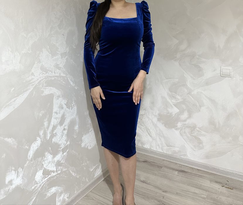 Женские платья