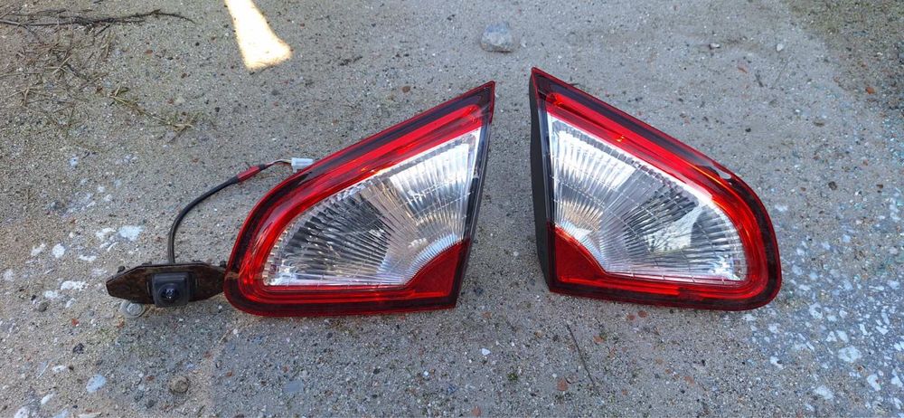 Два стопа, стъкло и камера за Nissan Qashqai +2