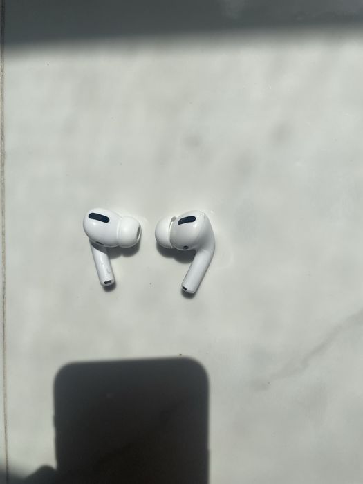 Наушники Airpods Pro
