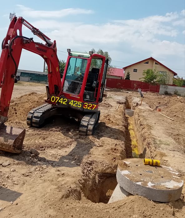 Miniexcavator de inchiriat