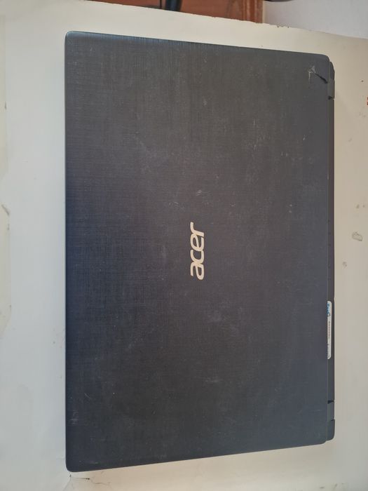 Нерабочий ноутбук Acer