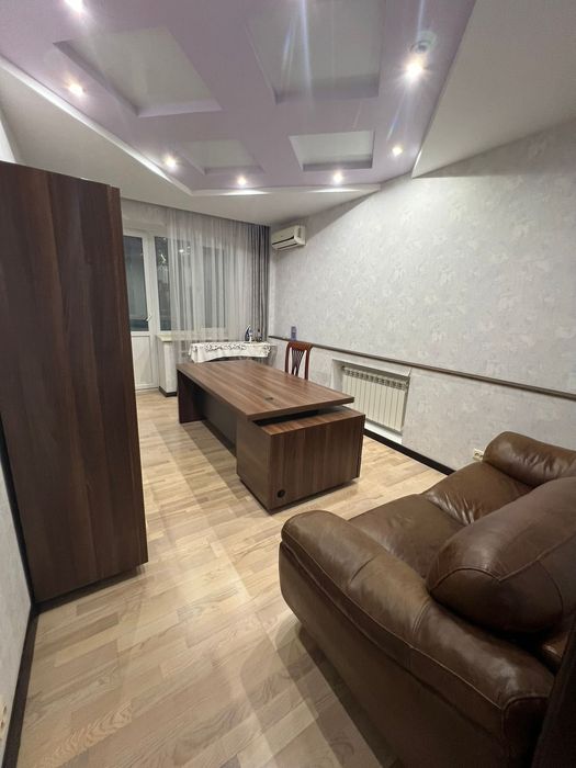 Продается 4 комнатная квартира