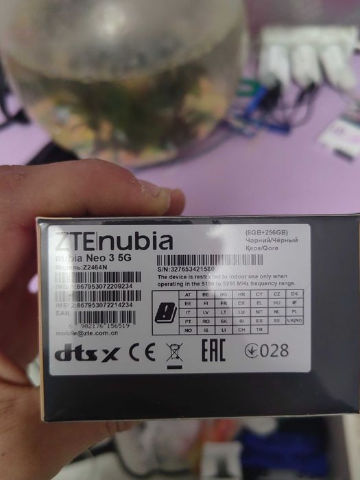Продам телефон новый