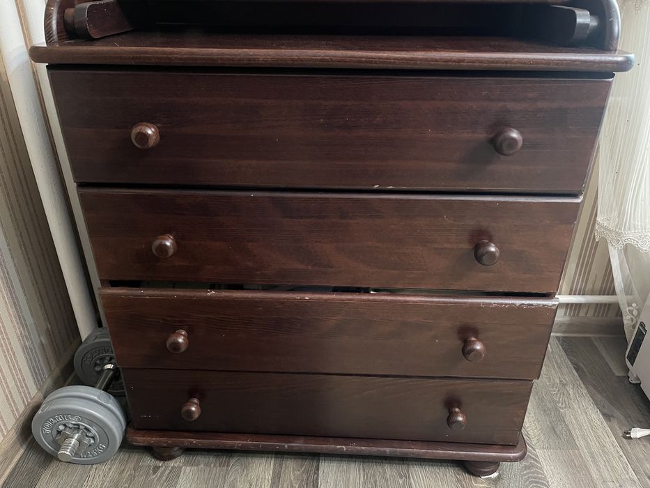 Комод(можно как пеленальный стол)