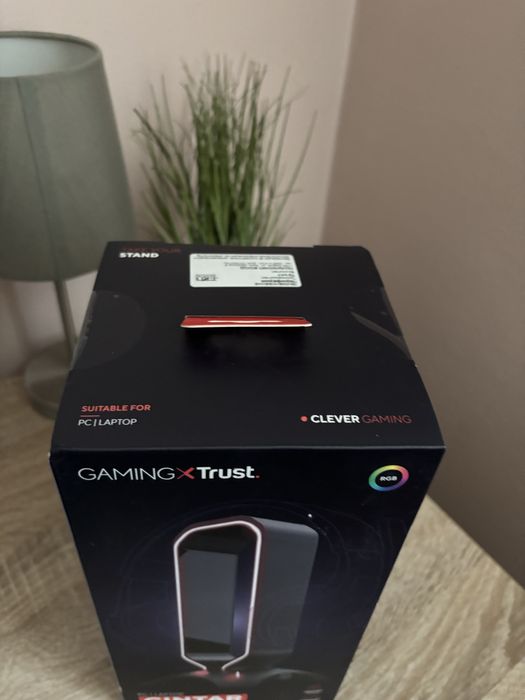 Стойка за слушалки Trust