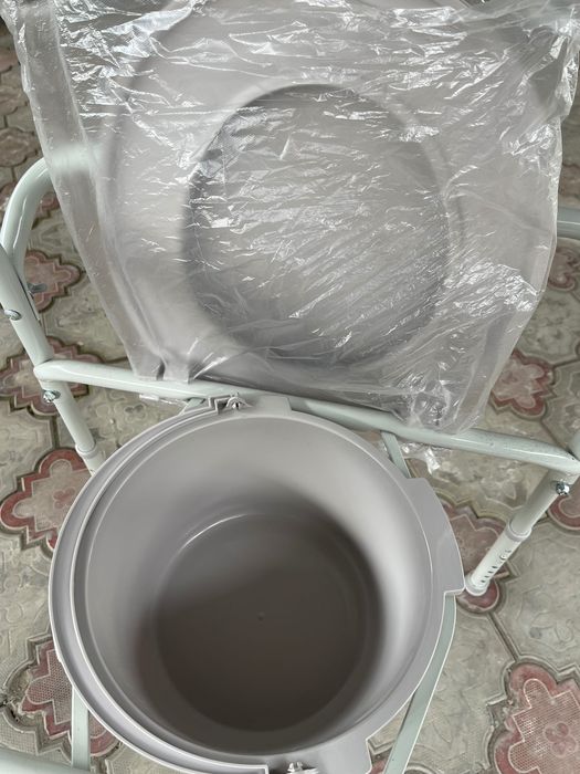 Продажа кресло туалет