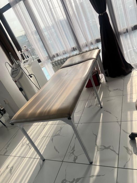 Медицинская кушетка