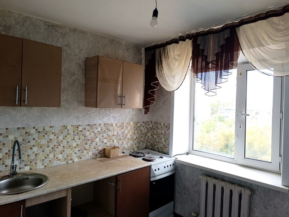 Продам 2-ух комнатную квартиру