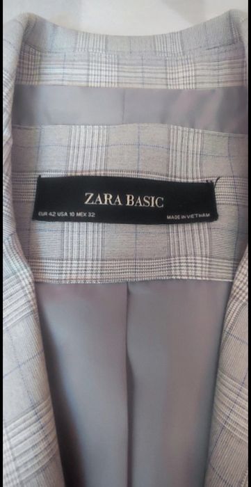 Sacou Zara masura 42 EUR/ 10 USA/32 MEX
