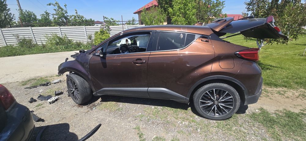 Ușa fata-spate toyota c-hr 2016-2024