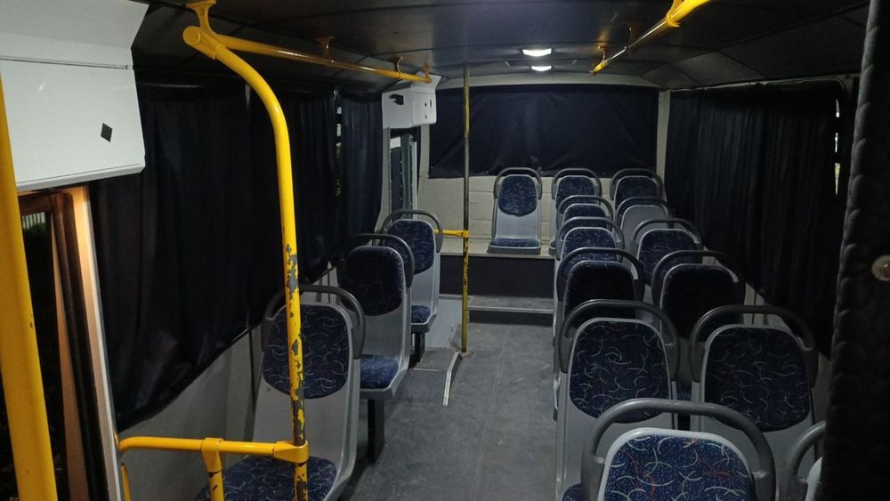 Isuzu avtobuz HC 40  sotiladi yili 2018