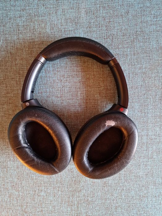 Sony WH-1000XM3 слушалки