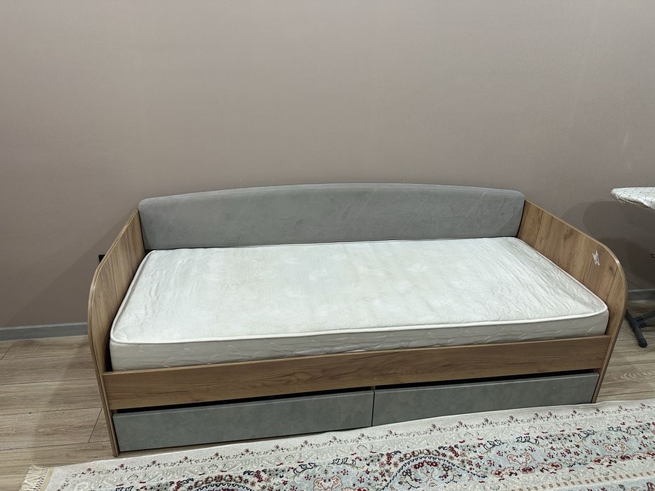 Продам детскую стенку, мебель ,3в1