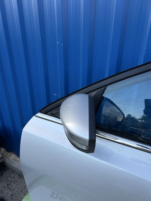 Oglindă electrică stânga Ford Focus 4