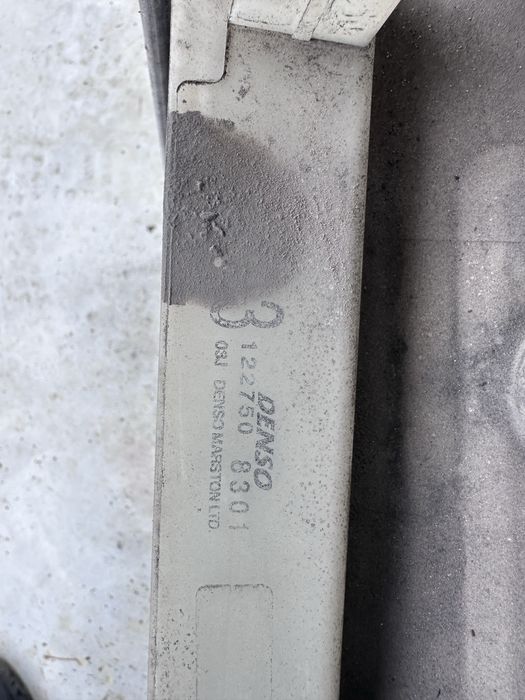 Воден радиатор и перки Тойота Авенсис Т25