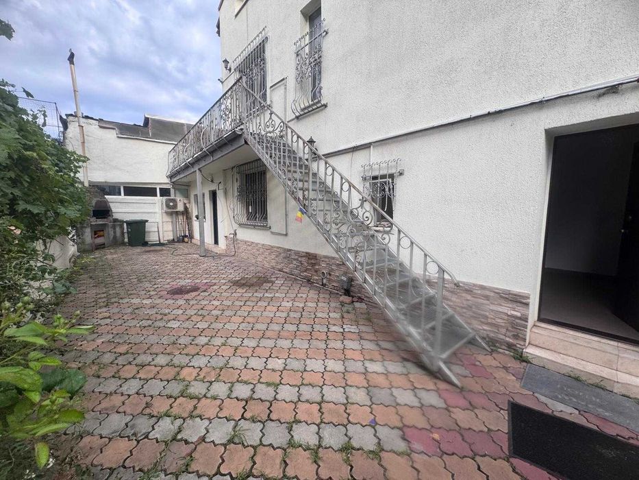 INCHIRIEZ vila One Cotroceni