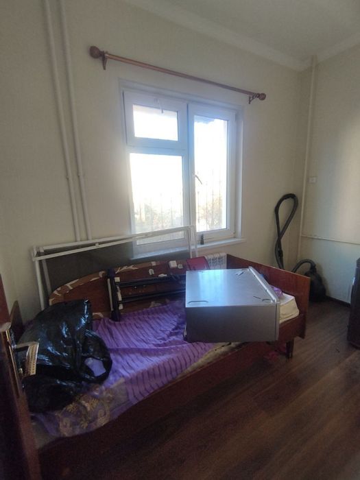 Здаецая 2 комнатная квартира массив куйлюк 4