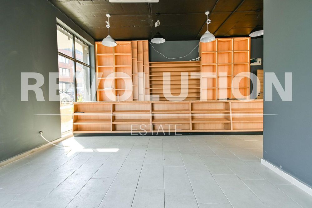 Магазин с АКТ 15 в ж.к. Малинова долина