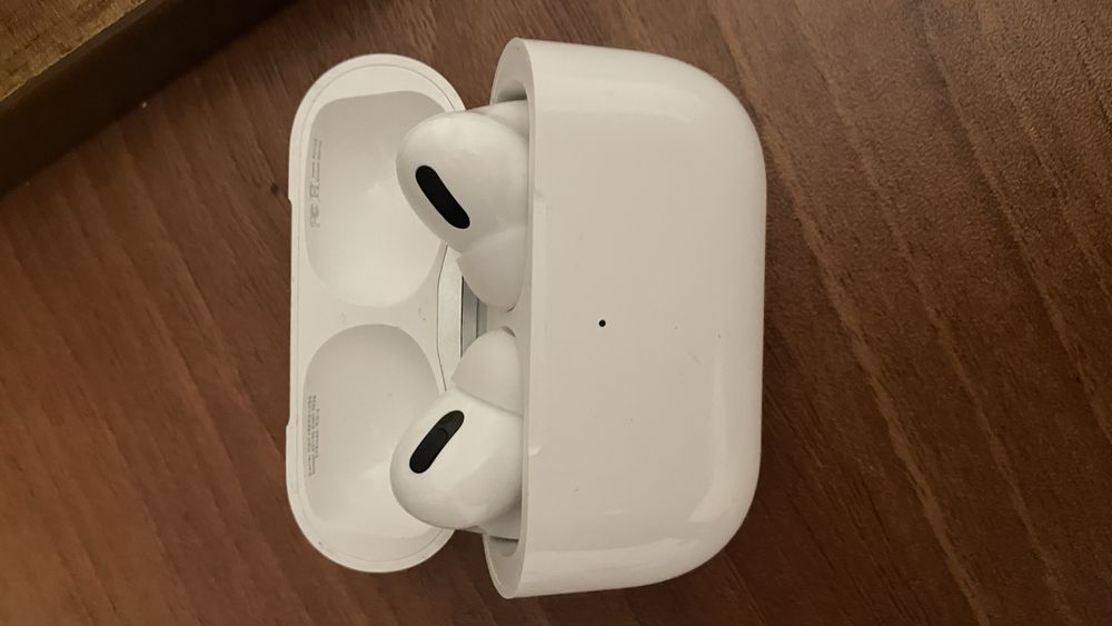 Airpods Pro наушники