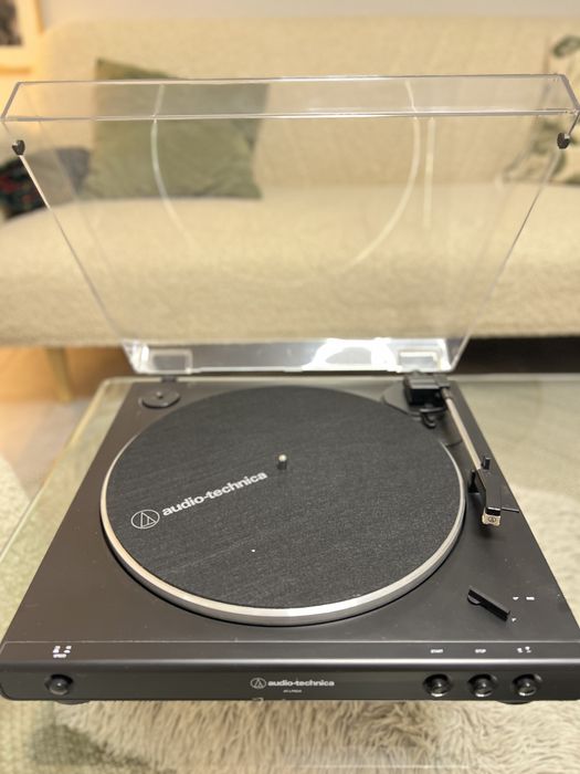 Audio-Technica LP-60X USB, pickup complet automat cu angrenaj pe curea