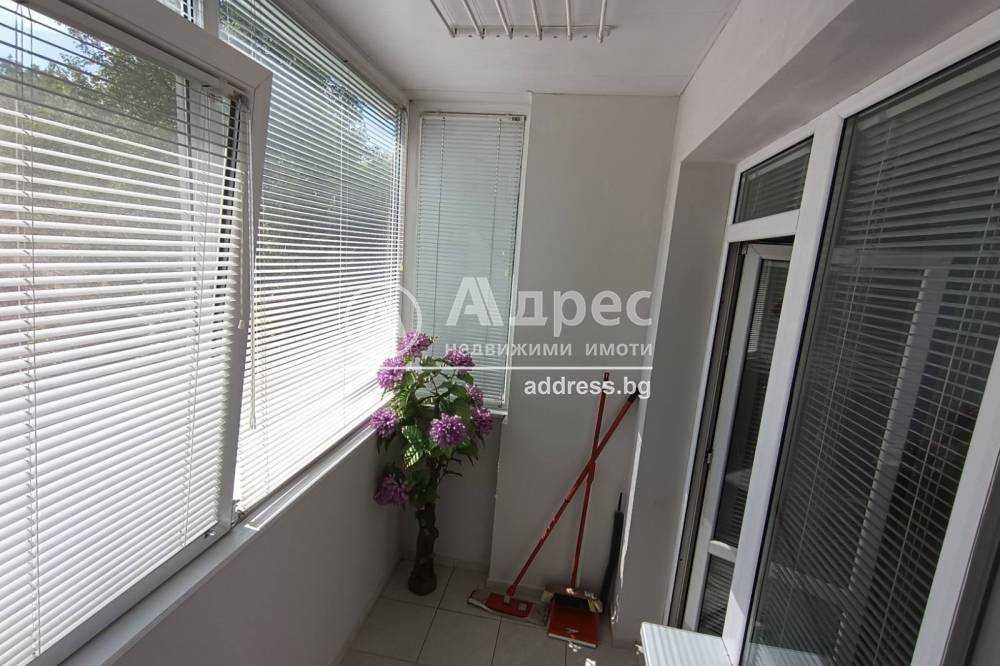 Продава се Двустаен апартамент в Разград, Бели Лом - 62 кв.м за 987 €/кв.м - Снимка #10