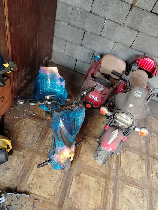 Дриф кар, и детский мотоцикл.