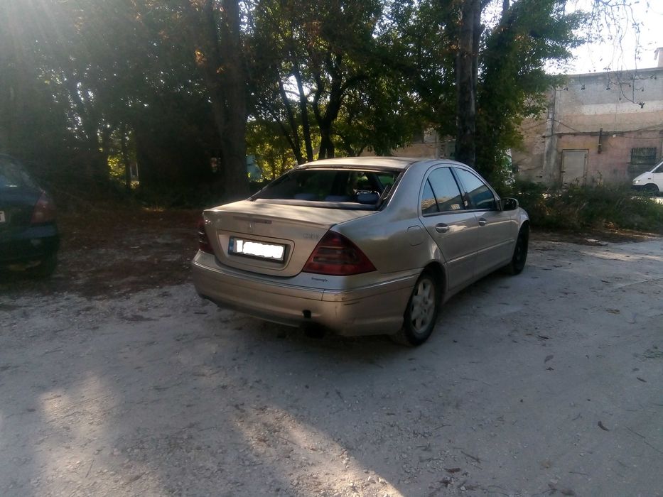 Mercedes C220 W203