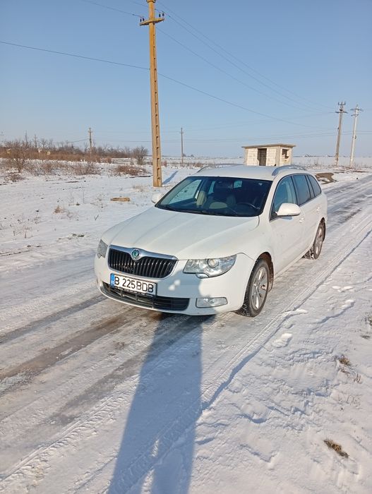 Vînd Skoda Superb